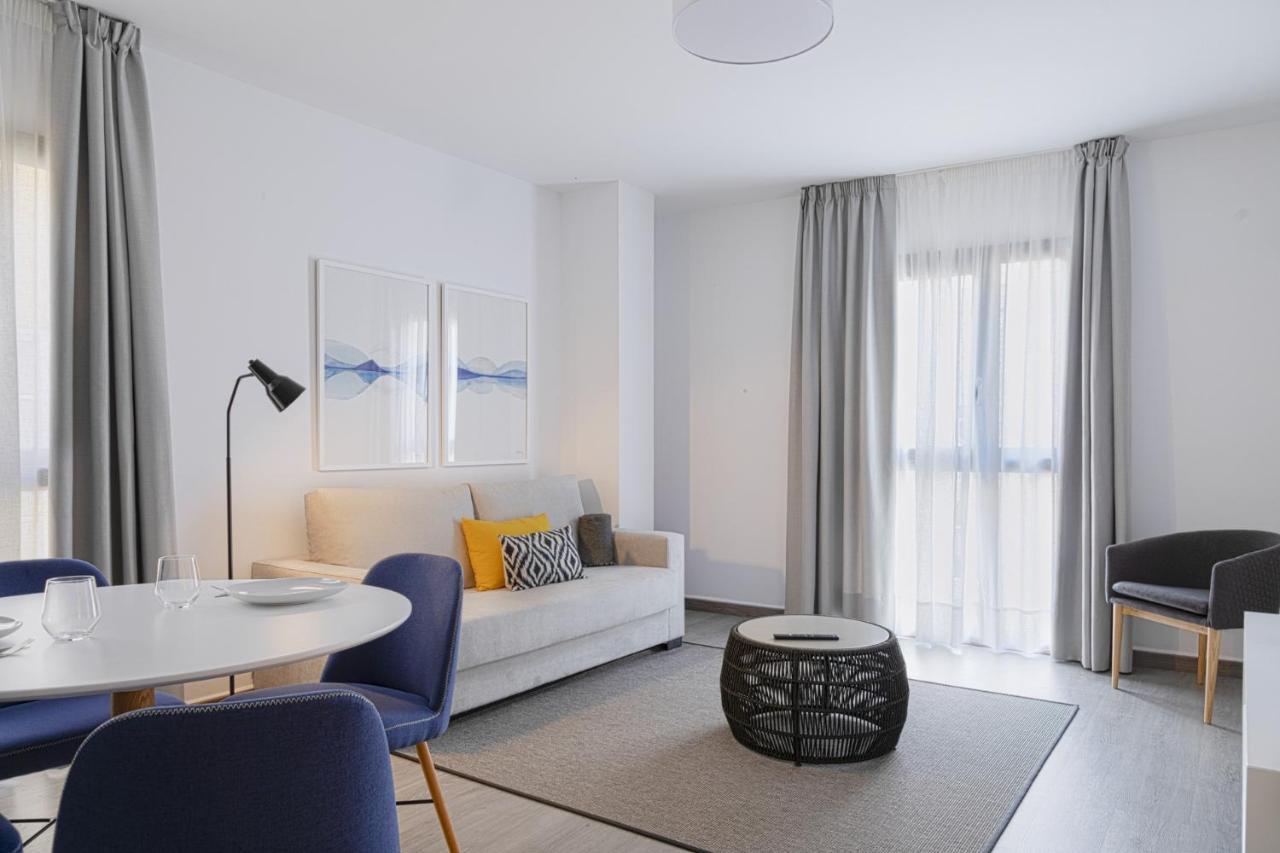 Caleta Homes - Ancha Del Carmen Málaga Eksteriør billede