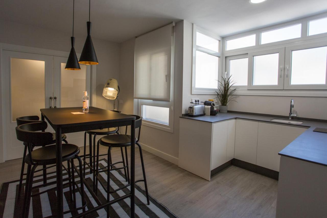Caleta Homes - Ancha Del Carmen Málaga Eksteriør billede